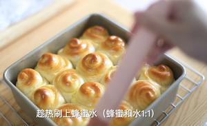 蜂蜜小面包(电饭煲和烤箱两个版本）的做法 步骤19