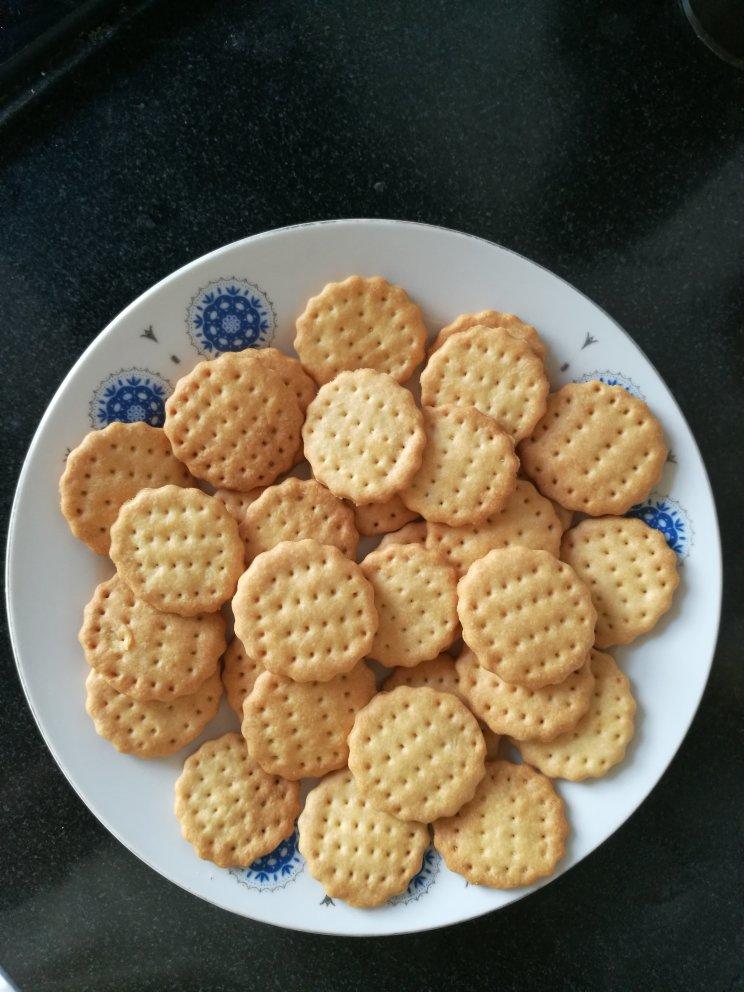 葱香苏打饼干