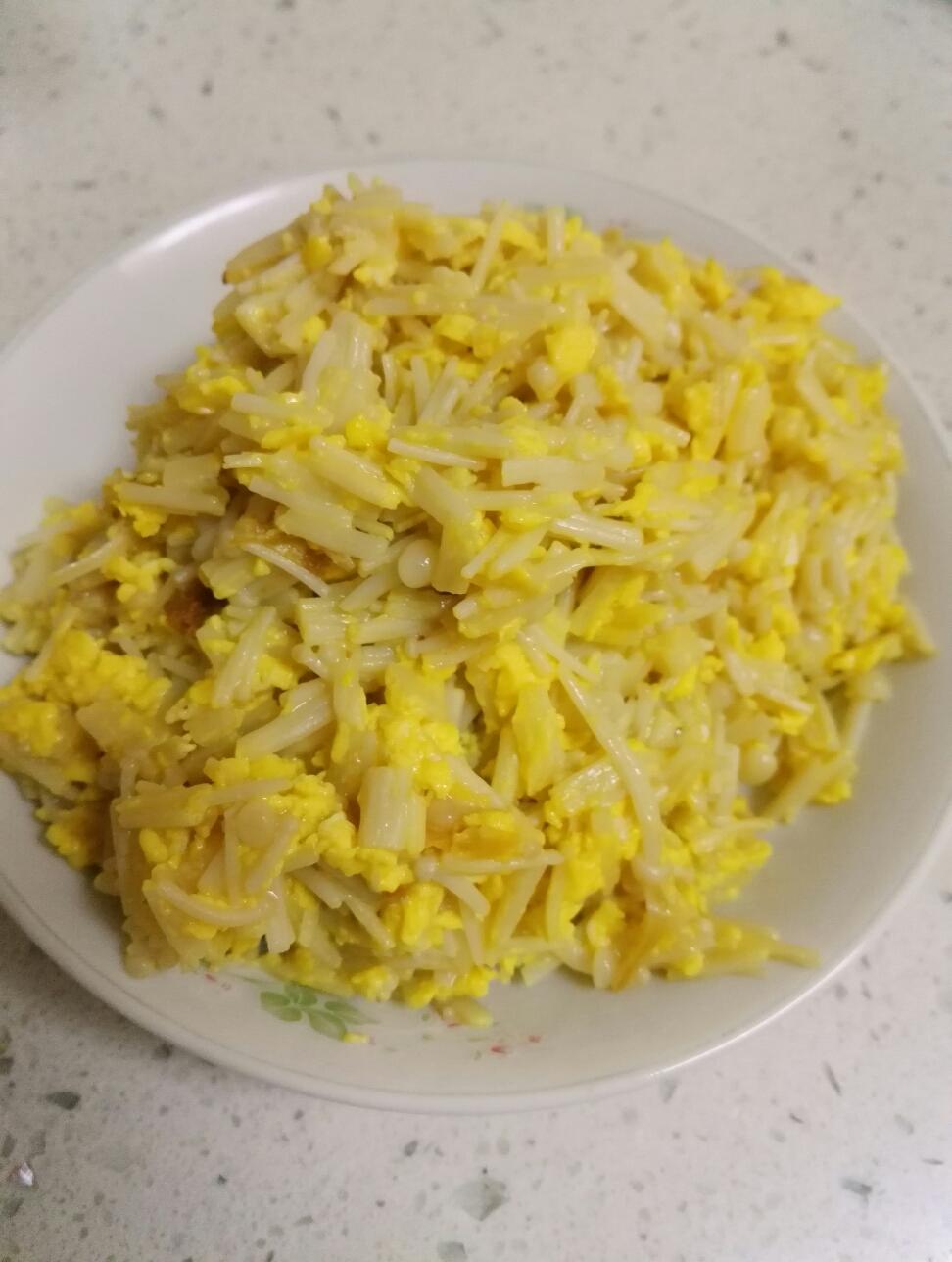 宝宝辅食—金针菇炒鸡蛋的做法