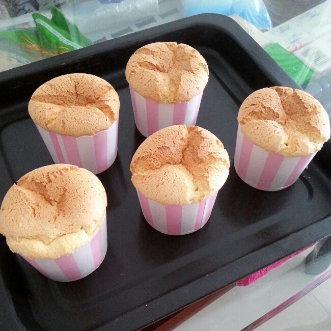 棉花纸杯蛋糕
