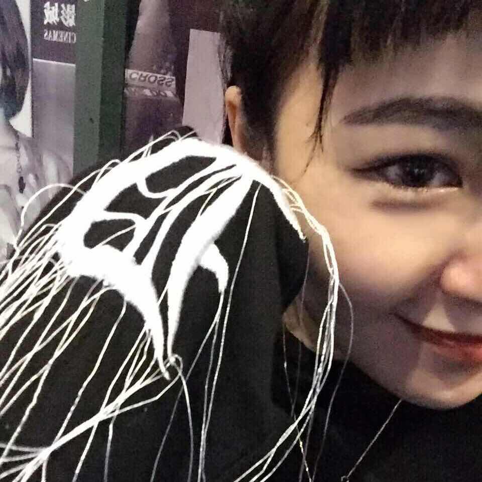 Ai 蘑菇蘑菇�ོ(●′ω`●)