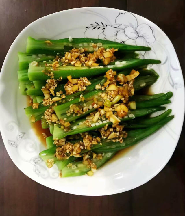 家常菜～蒜香秋葵