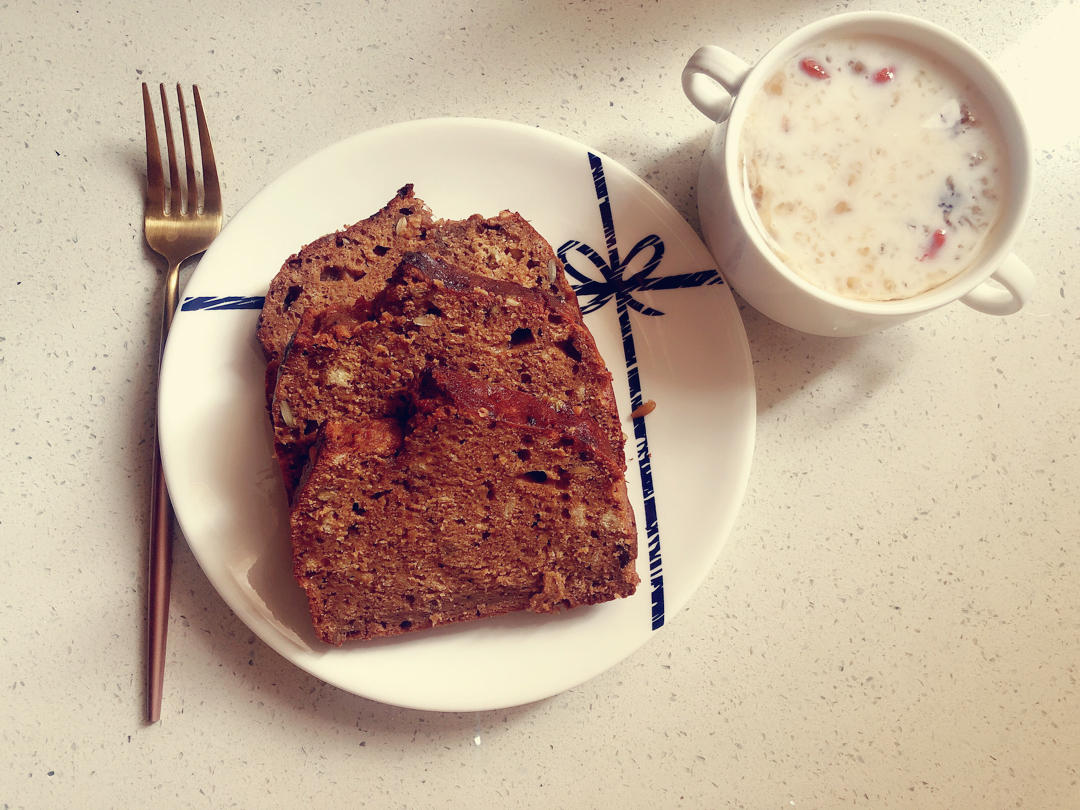 墨西哥朋友家祖传的超好吃的香蕉蛋糕【Banana Bread】