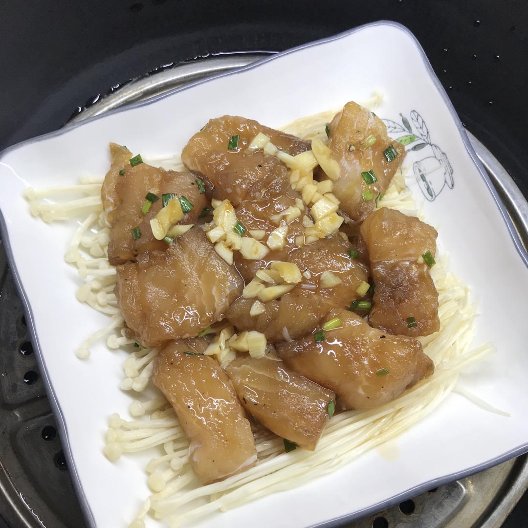 🔥好吃不胖❗️蒜蓉金针菇蒸巴沙鱼❗️
