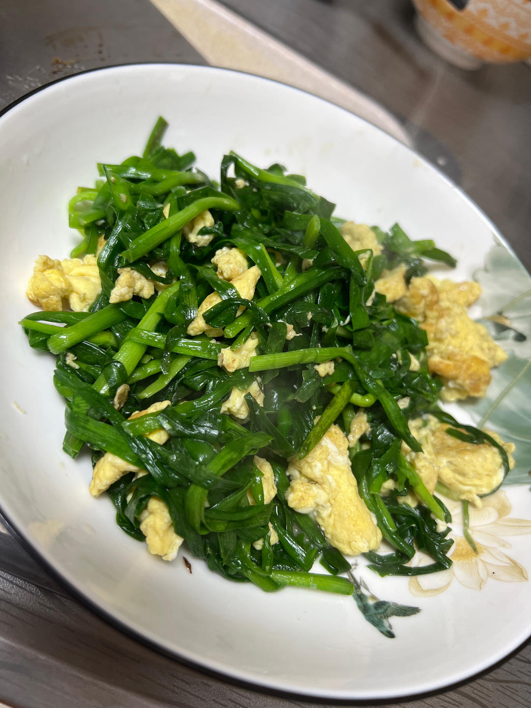韭菜炒鸡蛋——三分钟快手下饭菜 掌握火候的秘诀