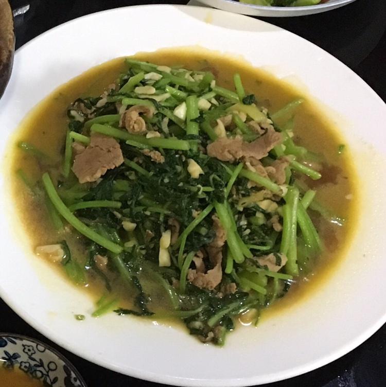 清炒茼蒿