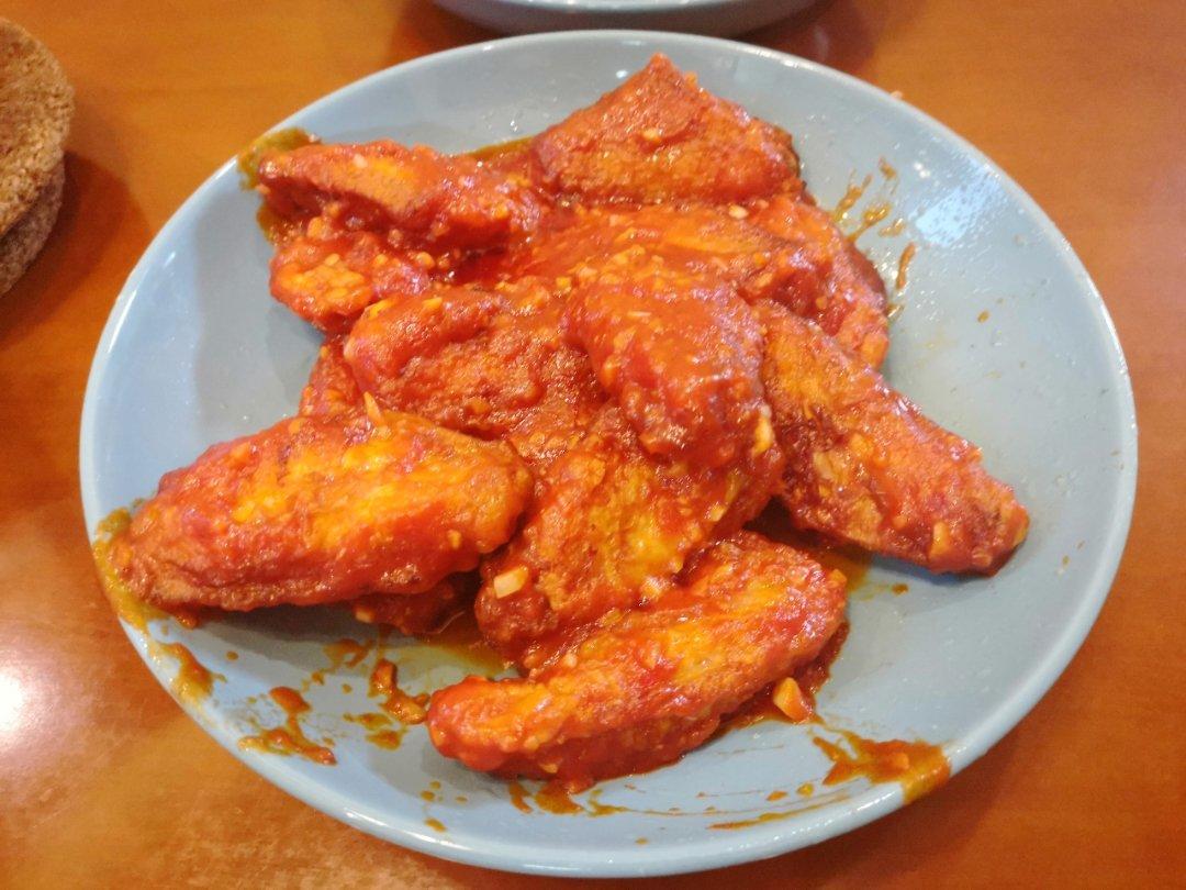 在家吃韩式炸鸡