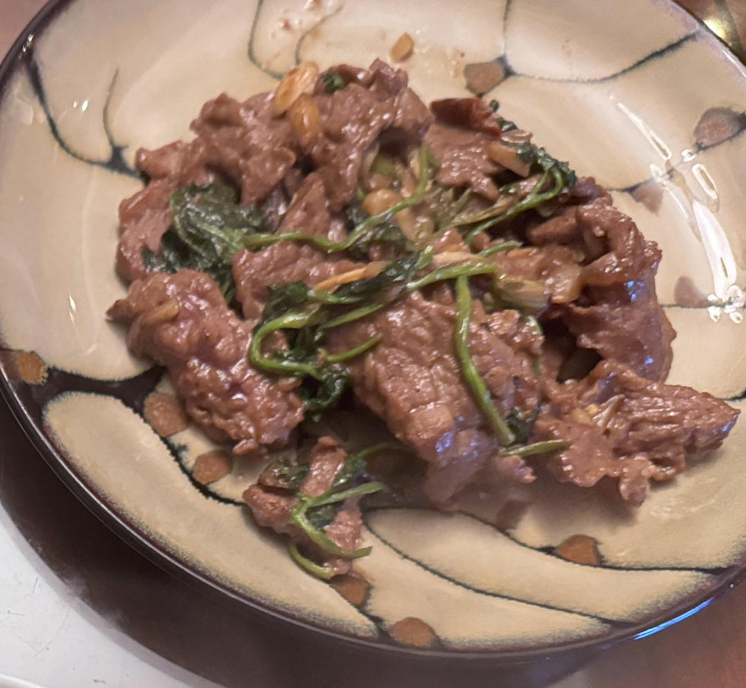 小炒牛肉