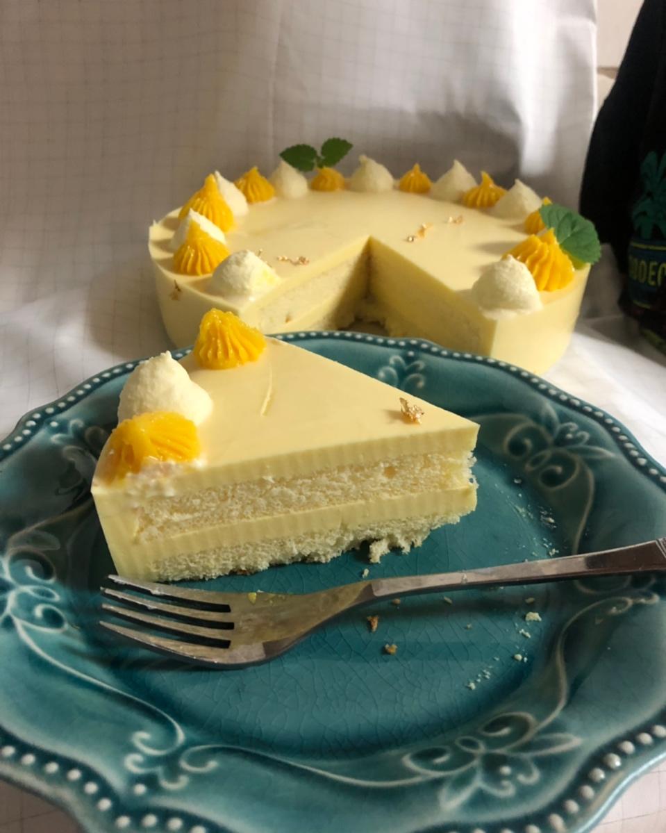 百香果慕斯蛋糕