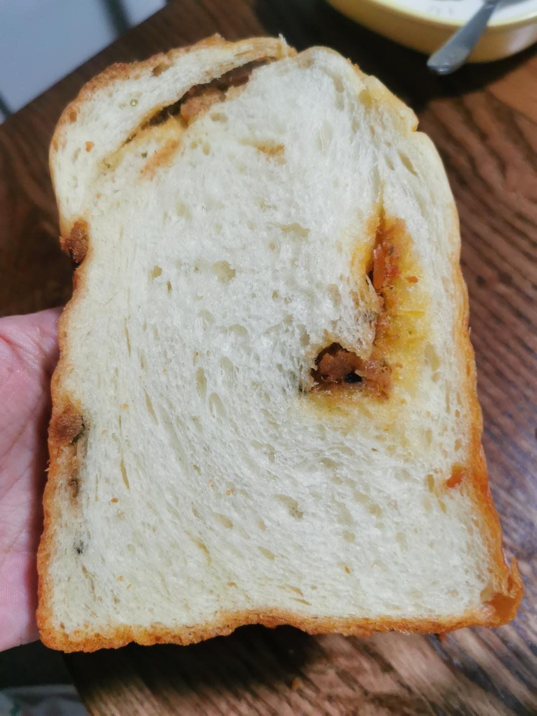 咸蛋黄肉松吐司🍞/经典馅料咸口吐司