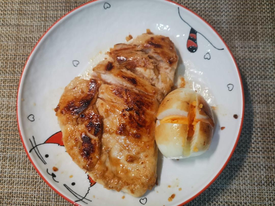 酷炫屌炸天好吃的煎鸡胸肉（香蒜蜂蜜煎鸡胸肉）