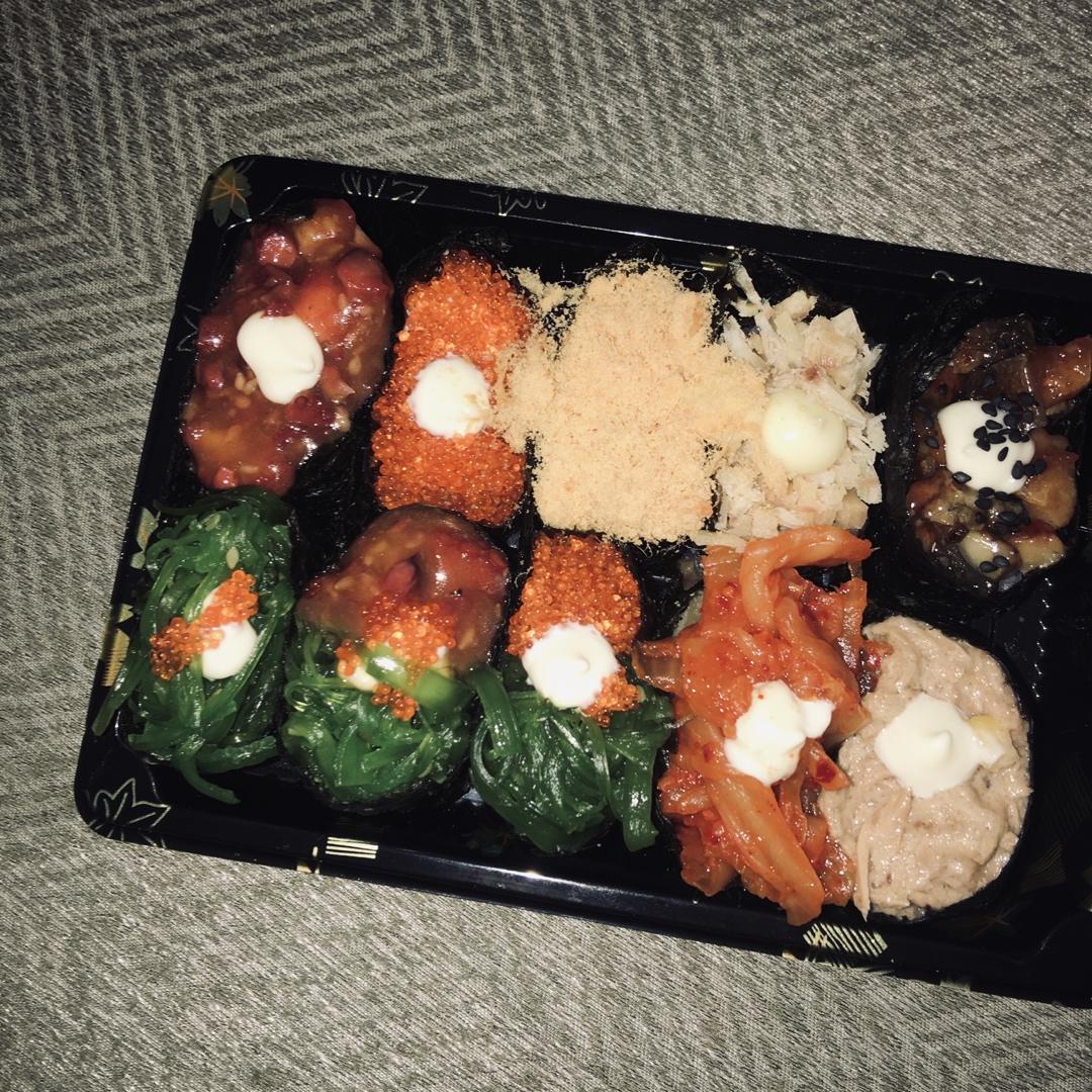 人间有味是清欢