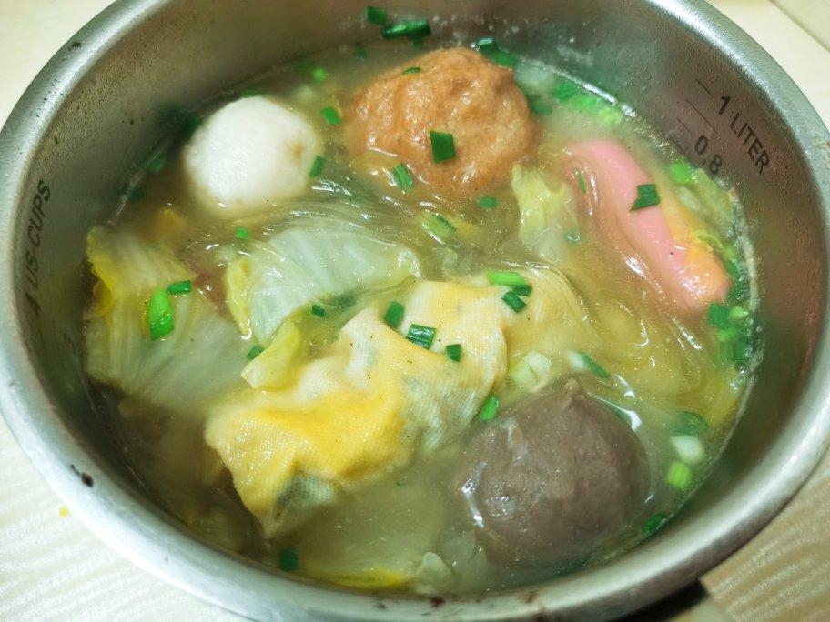 白菜肉圆粉丝煲