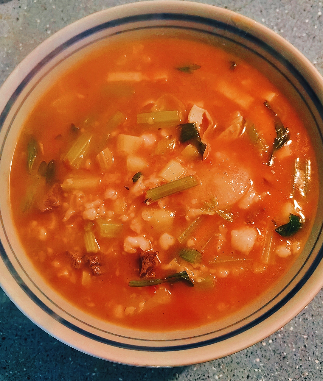 羊肉杂蔬酸疙瘩汤的做法