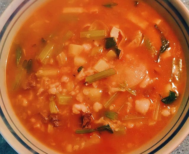 羊肉杂蔬酸疙瘩汤的做法