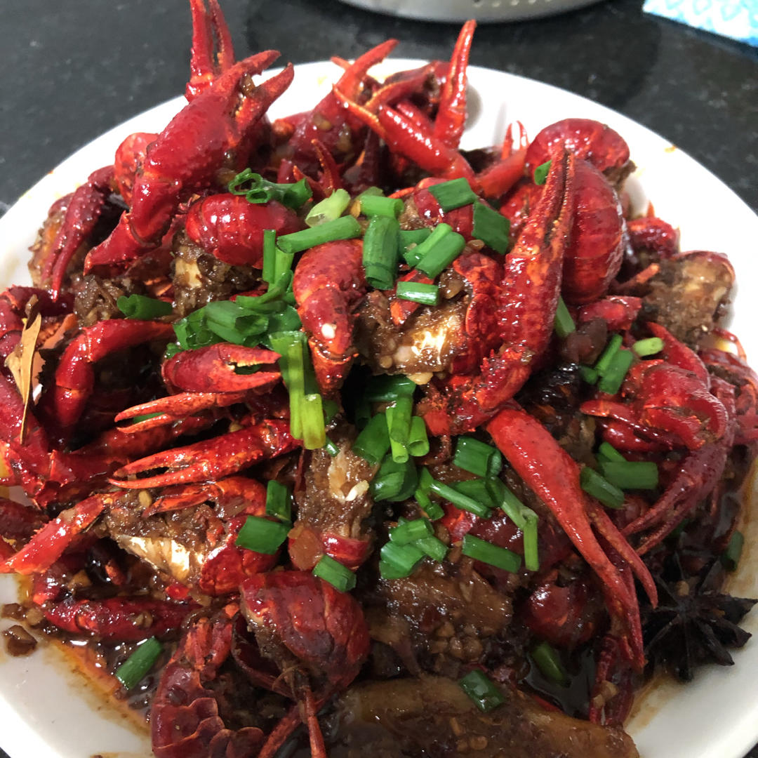 香辣蒜蓉小龙虾，超干净做法～！