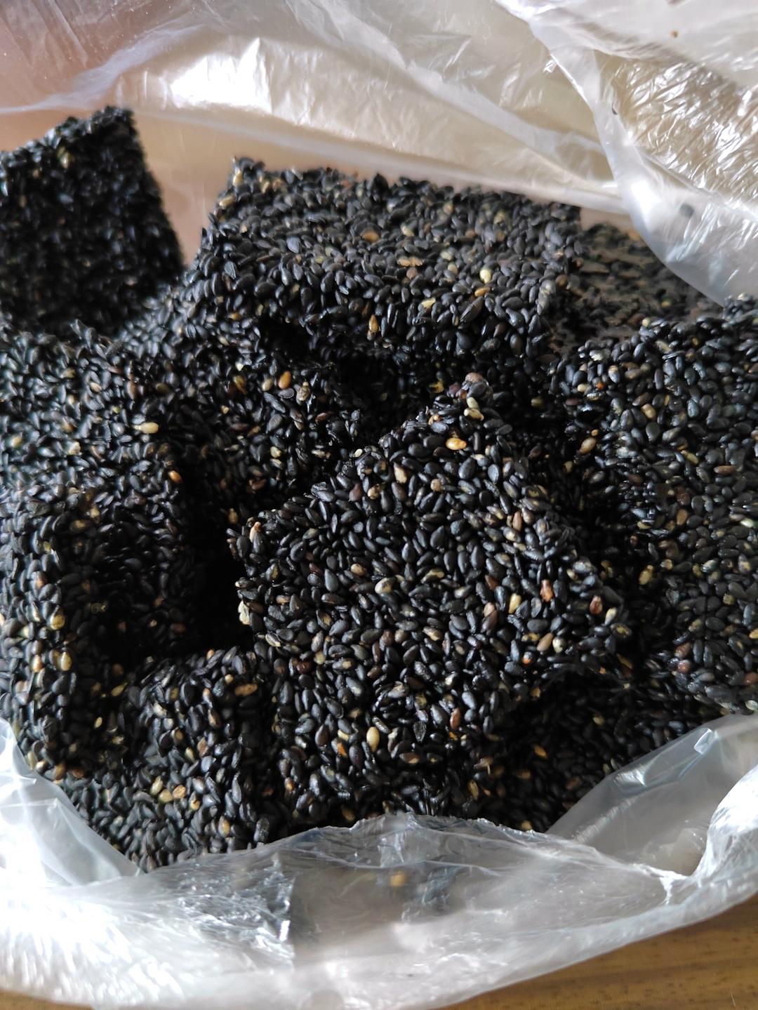 健康黑芝麻薄饼（仅需三步）