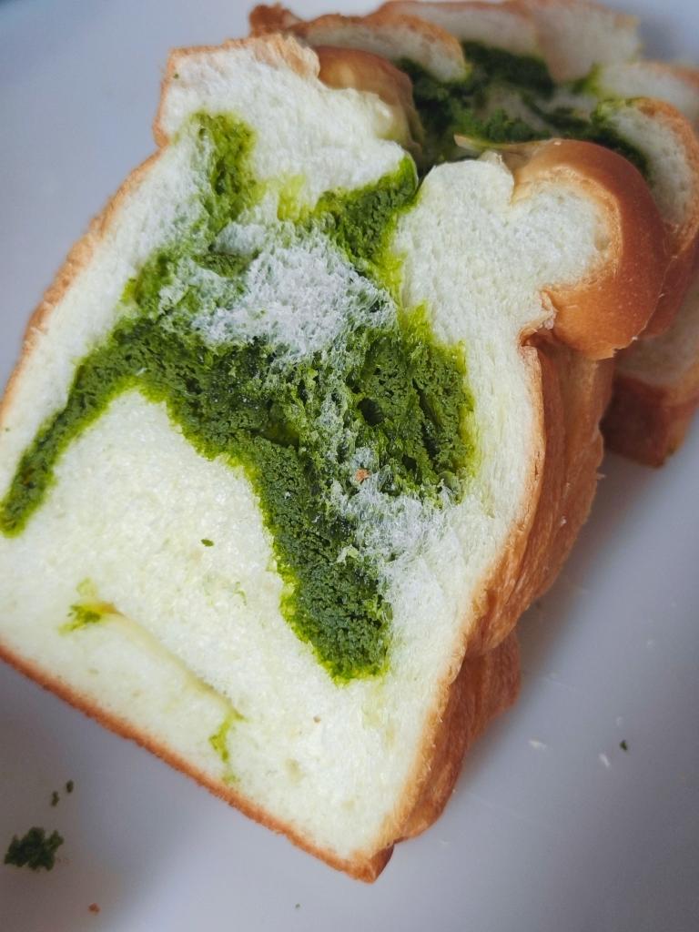 抹茶奶酥吐司
