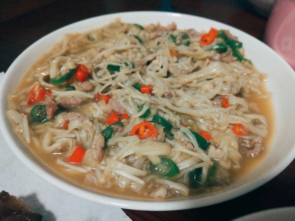金针菇炒肉丝