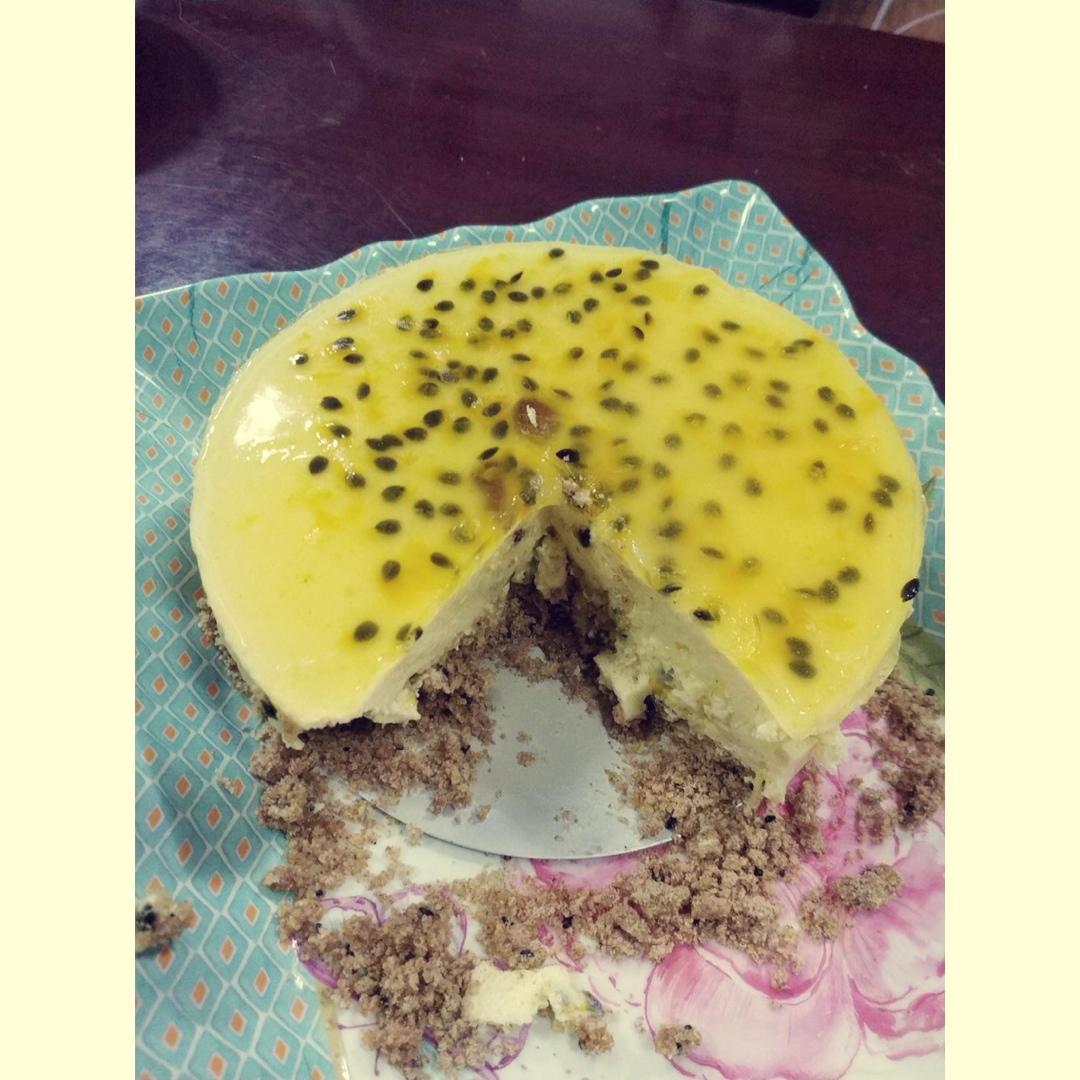 Bakingpie-集百种香味的水果-百香果慕斯