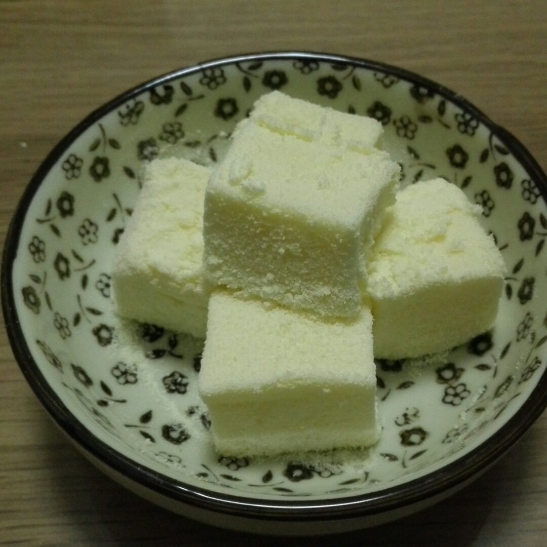 鞠小燕儿做的奶油小方