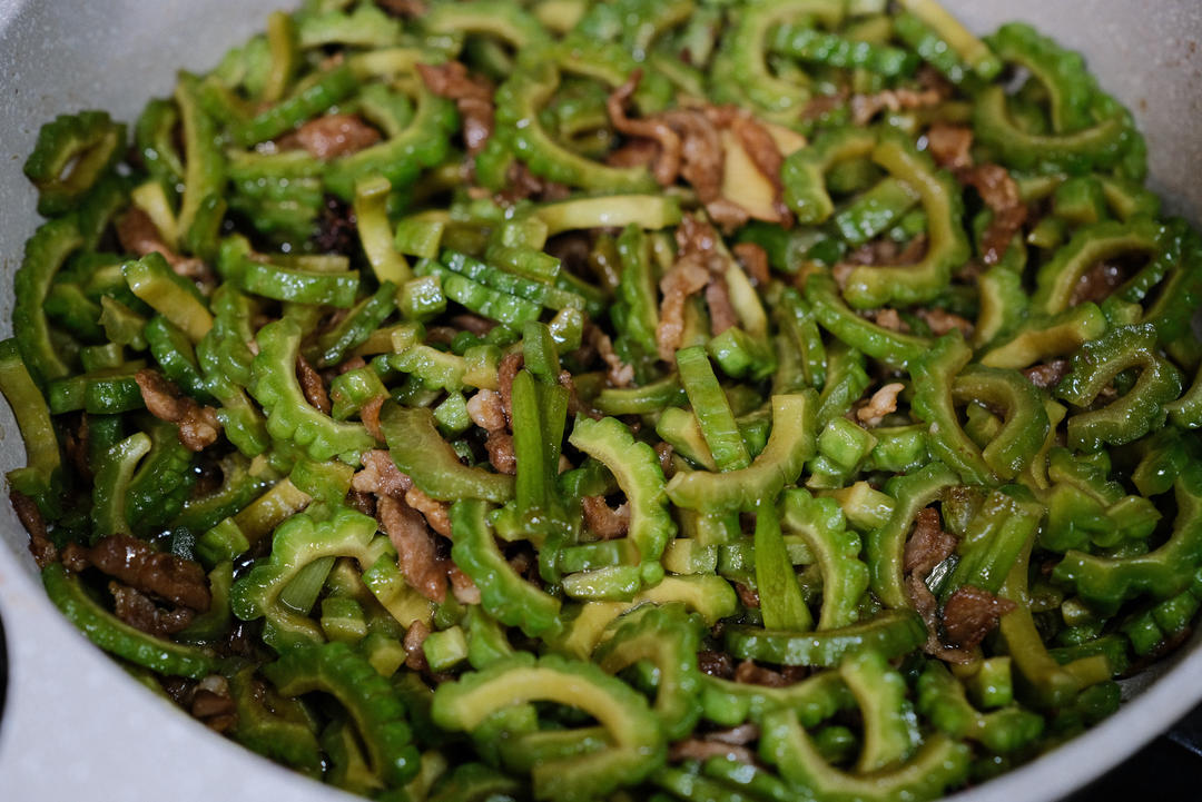 苦瓜炒肉丝