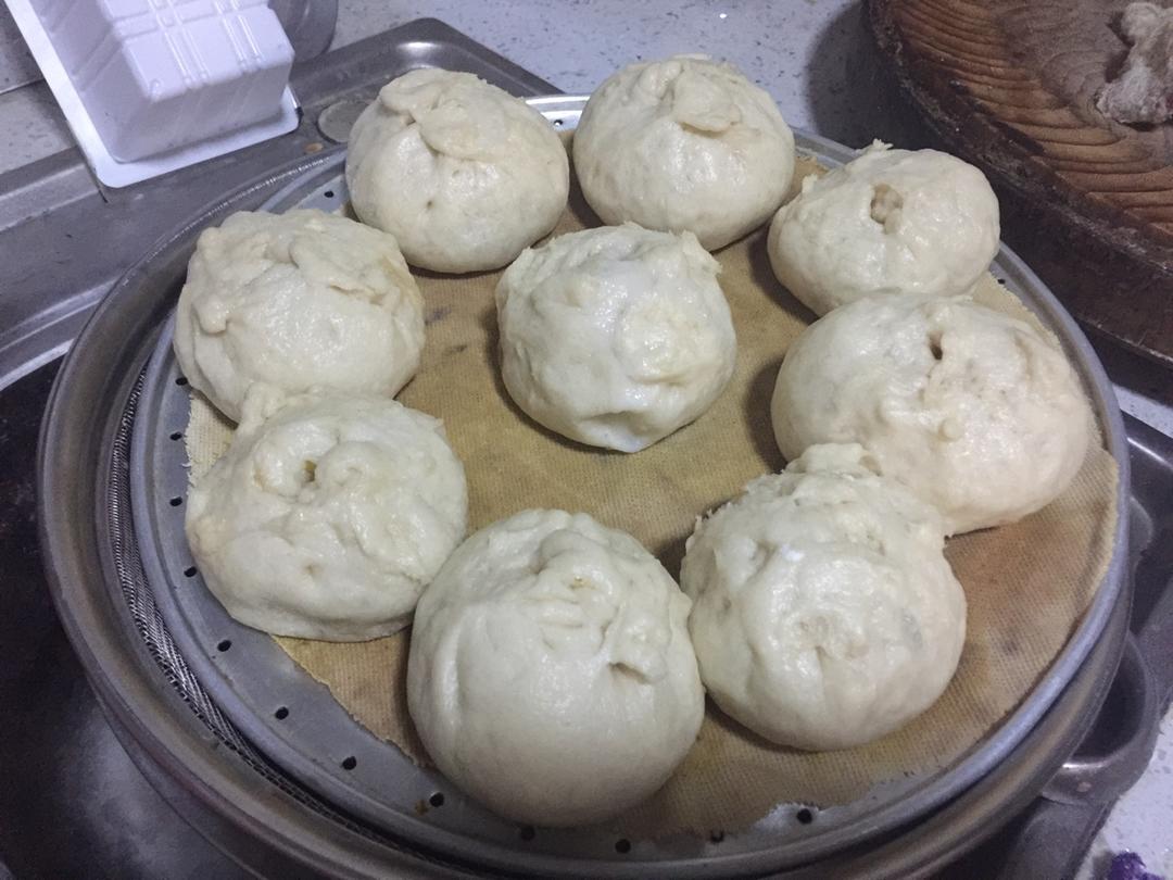 肉包子,杠杠的