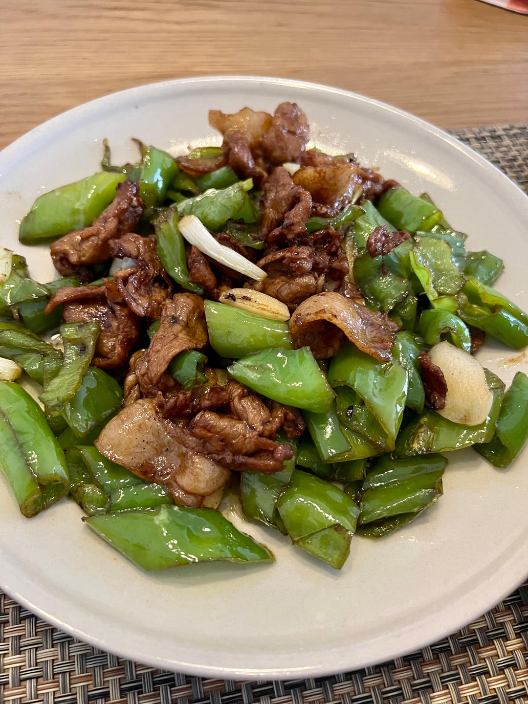 农家小炒肉【记忆中勾魂的油汤】