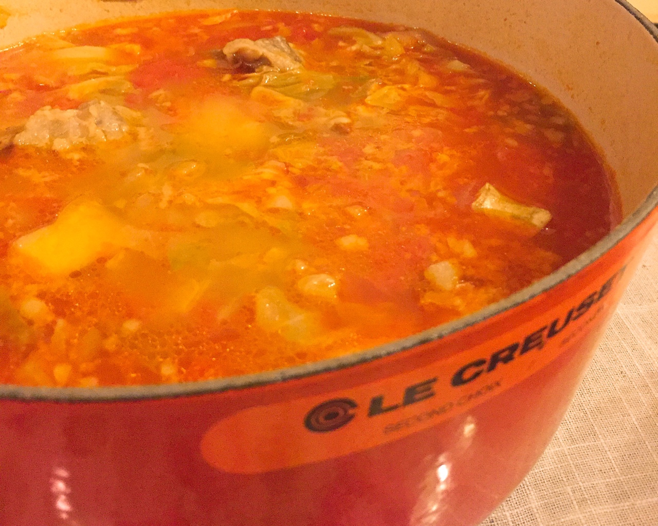 珐琅锅开锅之作 番茄牛尾汤的做法