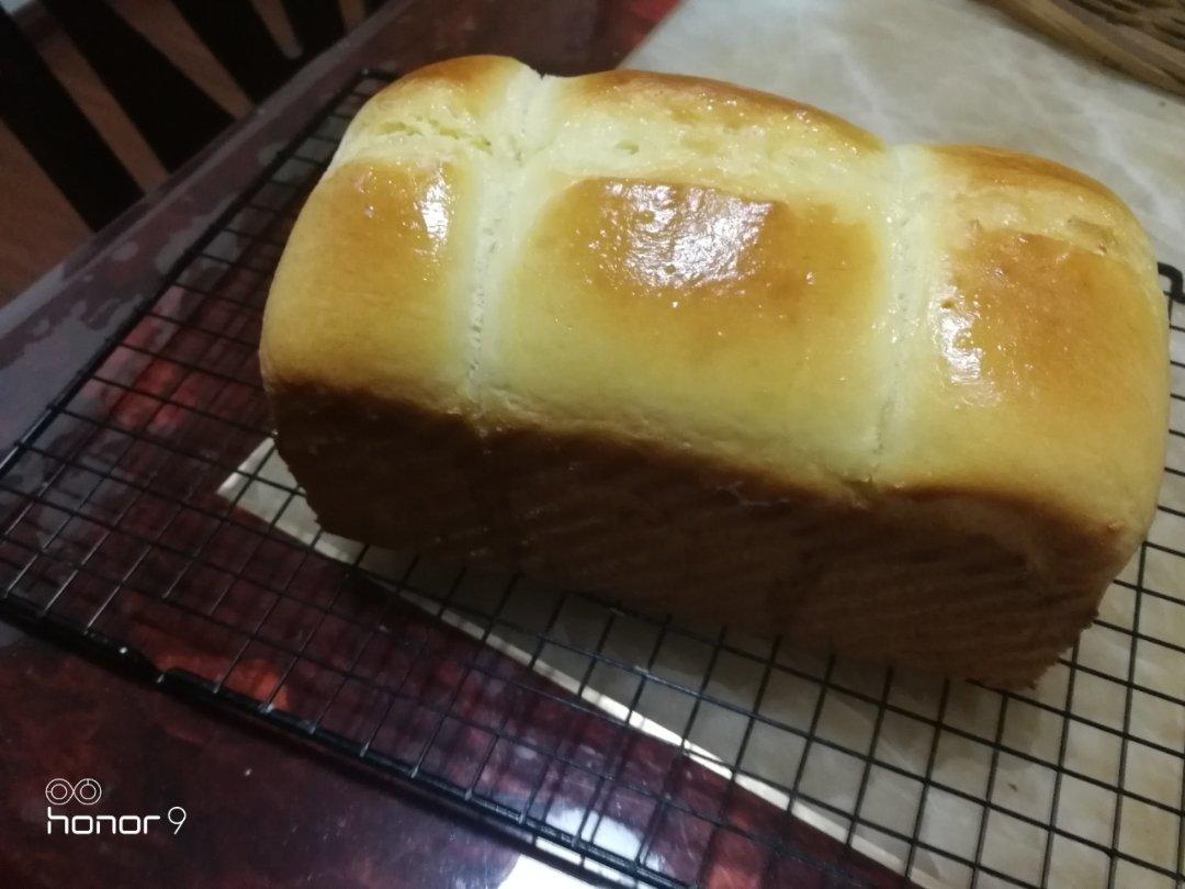 鲜奶吐司