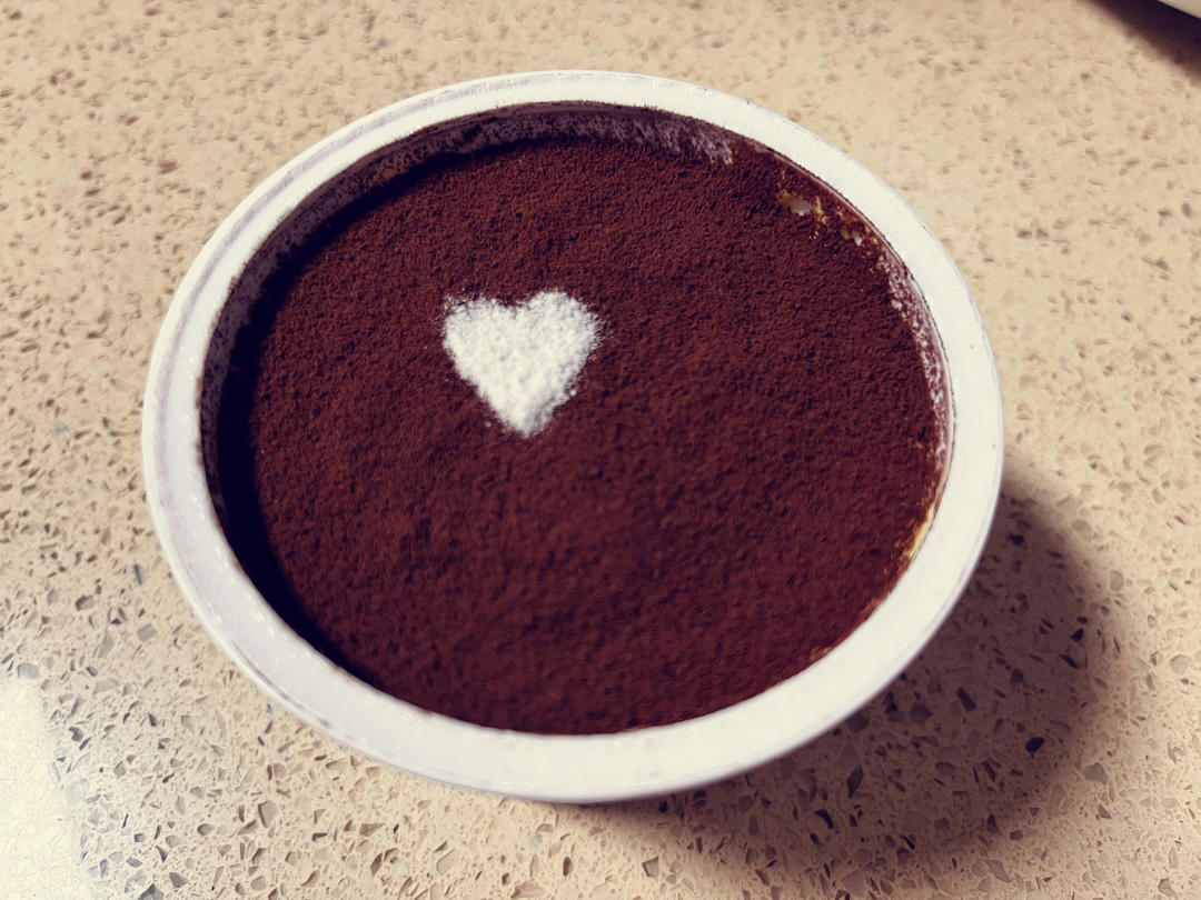 在欧洲学会的经典版提拉米苏