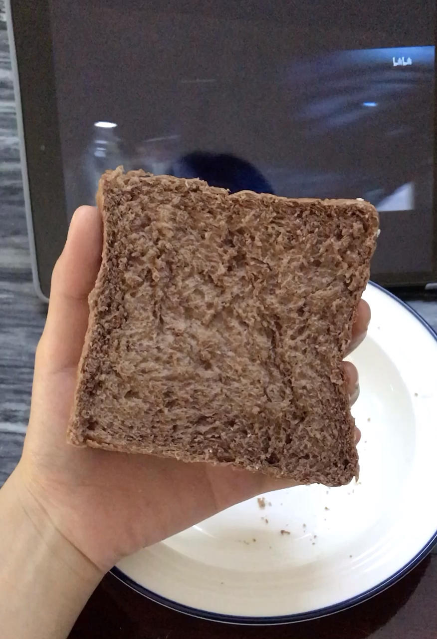 软到拿不起来的生吐司