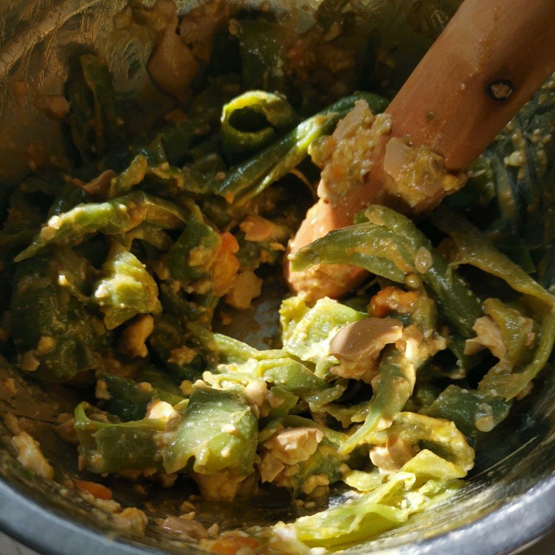 最简单下饭神器🫑擂椒皮蛋