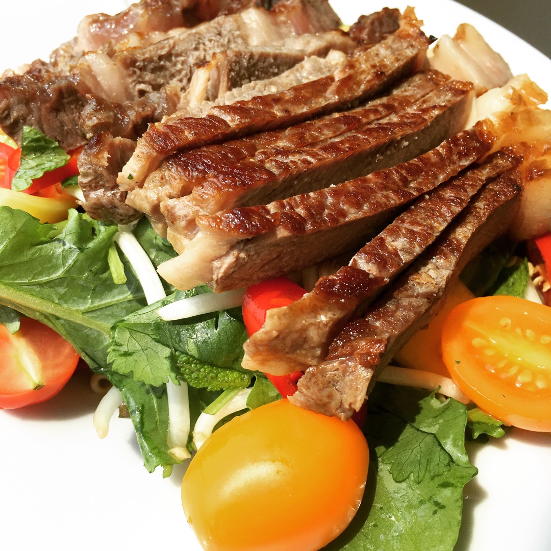 泰式鲜虾芒果沙拉