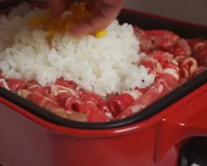 超多牛肉炒饭-Bruno多功能烧烤机的做法 步骤2