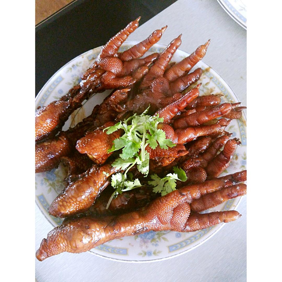 秘制红烧鸡爪