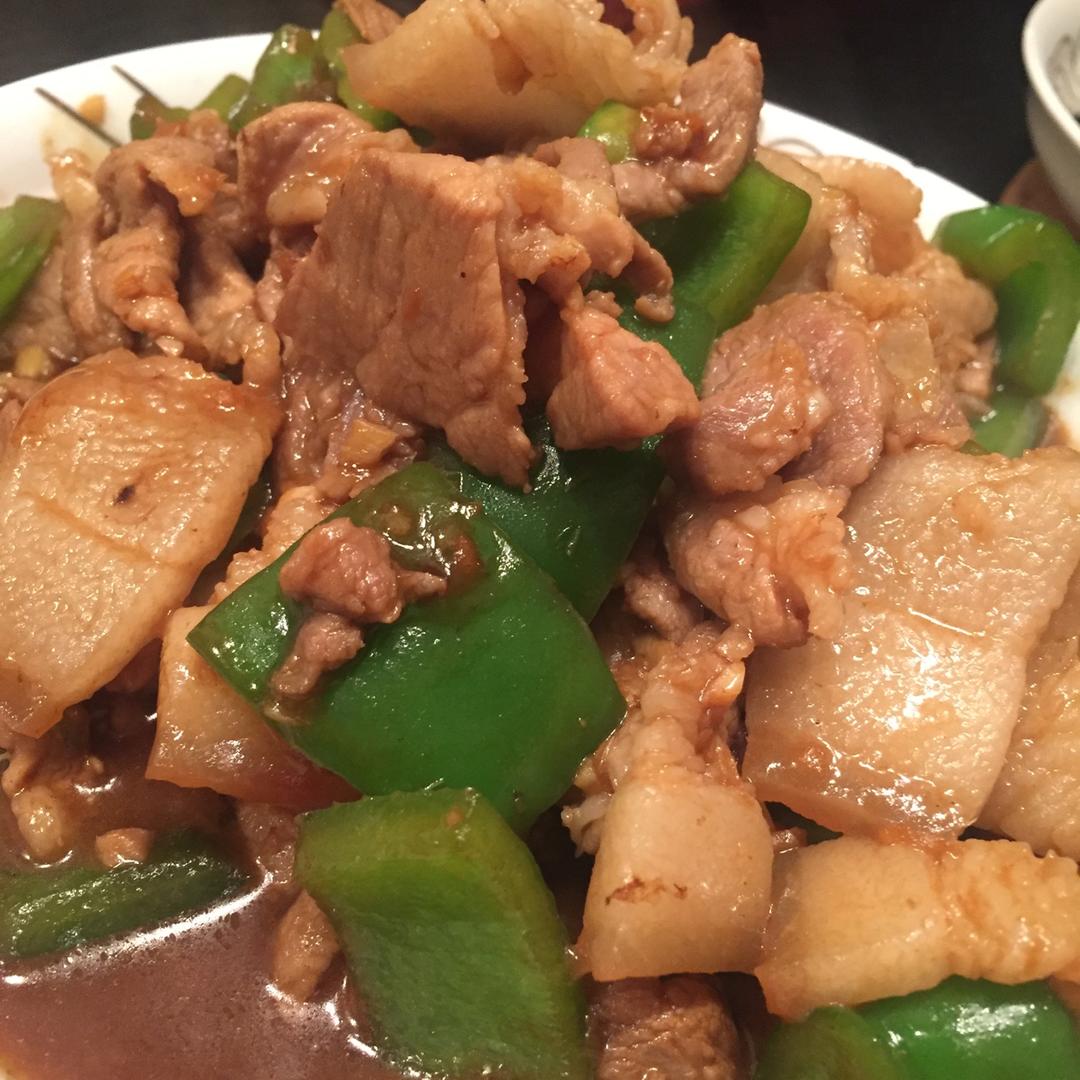 青椒炒肉片