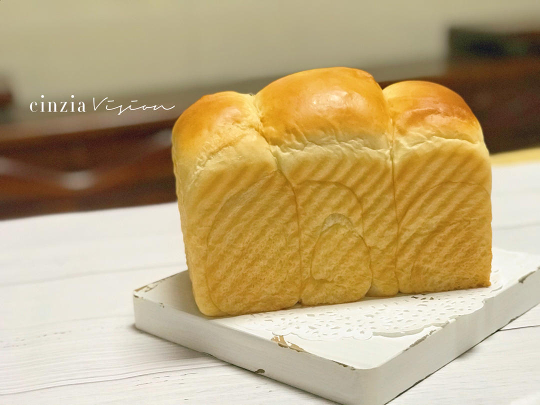 超柔牛奶棉花吐司（最详细的吐司食谱）