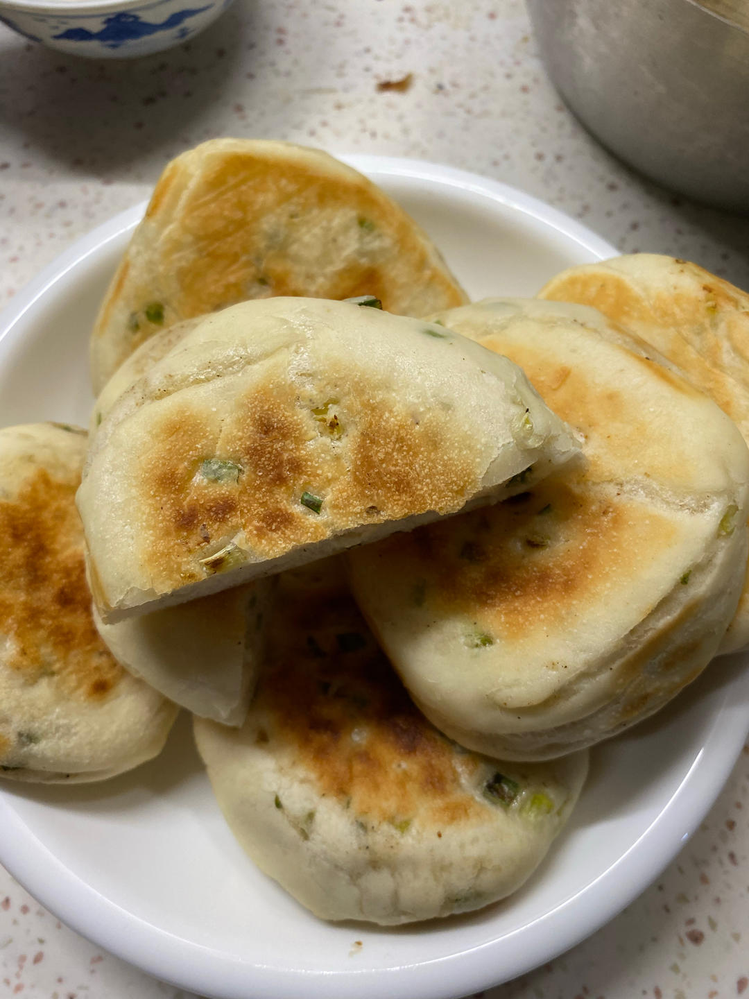 发面椒香葱花饼（超级宣软）