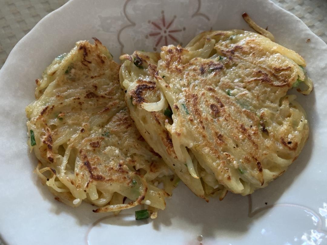 鸡蛋土豆饼