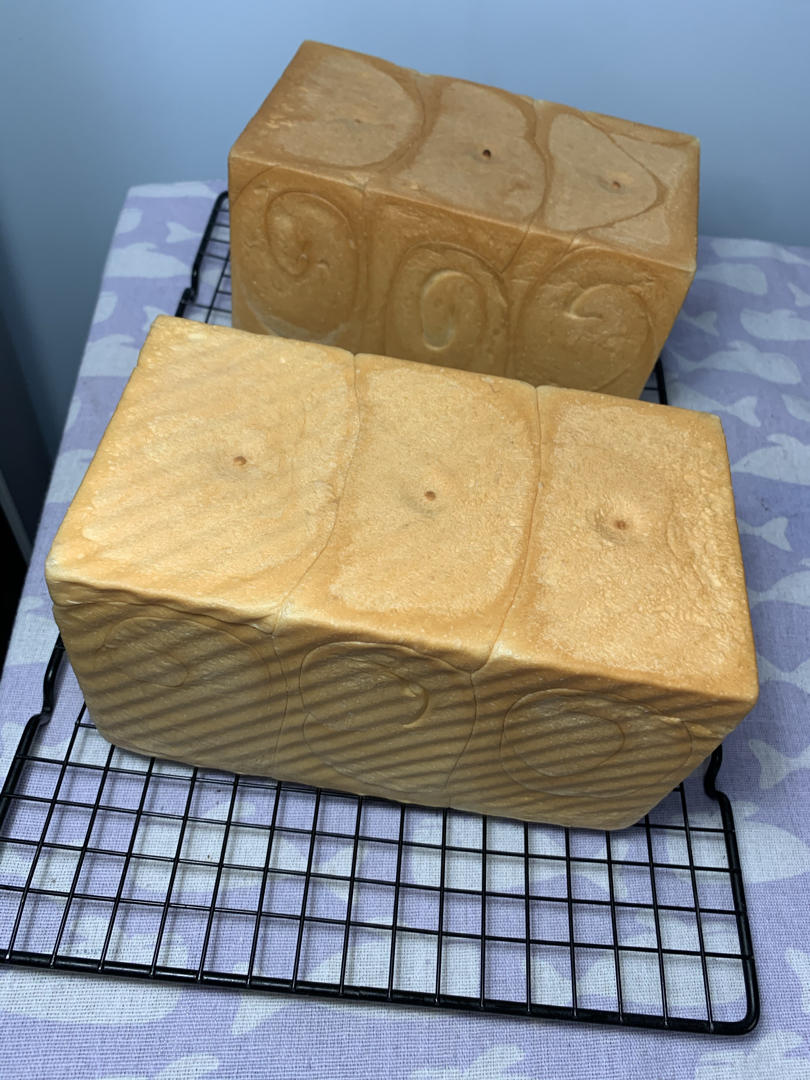 升级版奶香手撕吐司