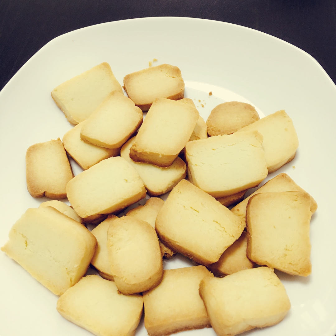 【炼乳脆饼•硬】非常简单的硬饼干