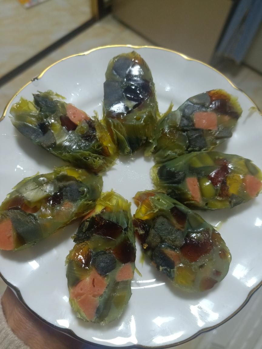 凉菜必备三色皮蛋肠