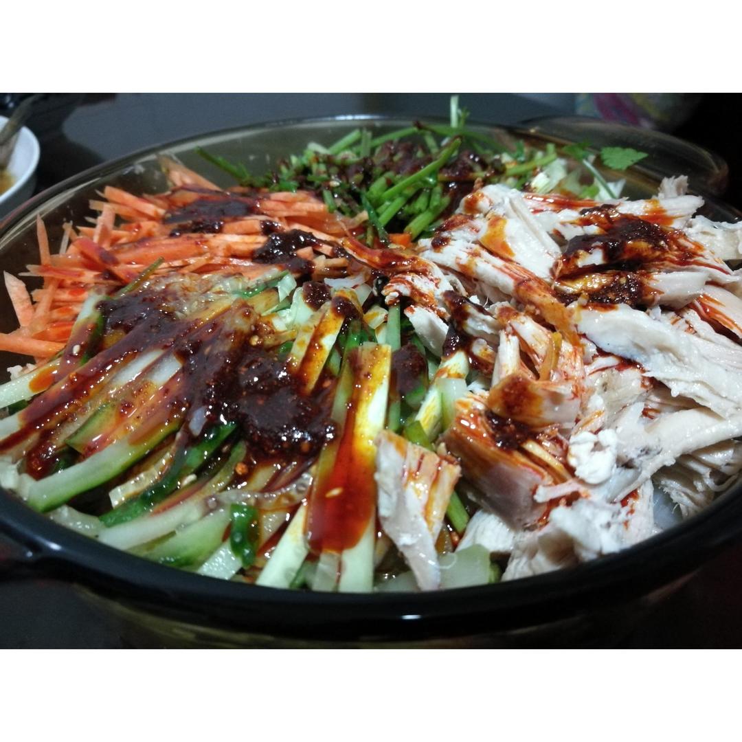 鸡丝凉面