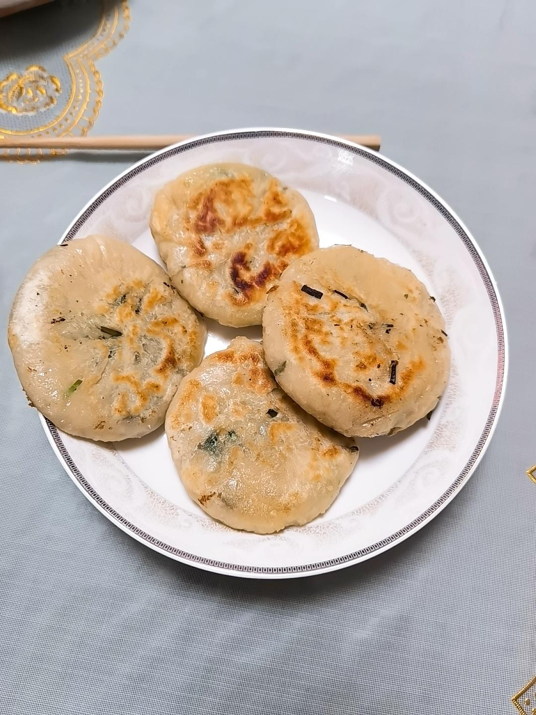 薄皮大馅韭菜鸡蛋饼