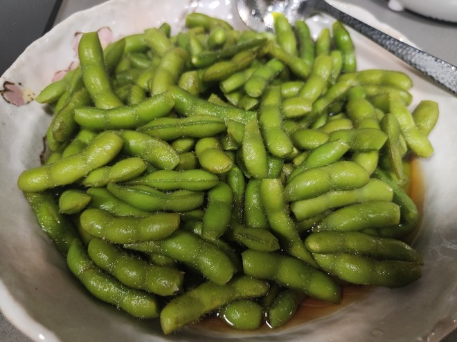 【糟卤毛豆升级版的做法步骤图,怎么做好吃】邹敏私人珠宝顾问_下厨房