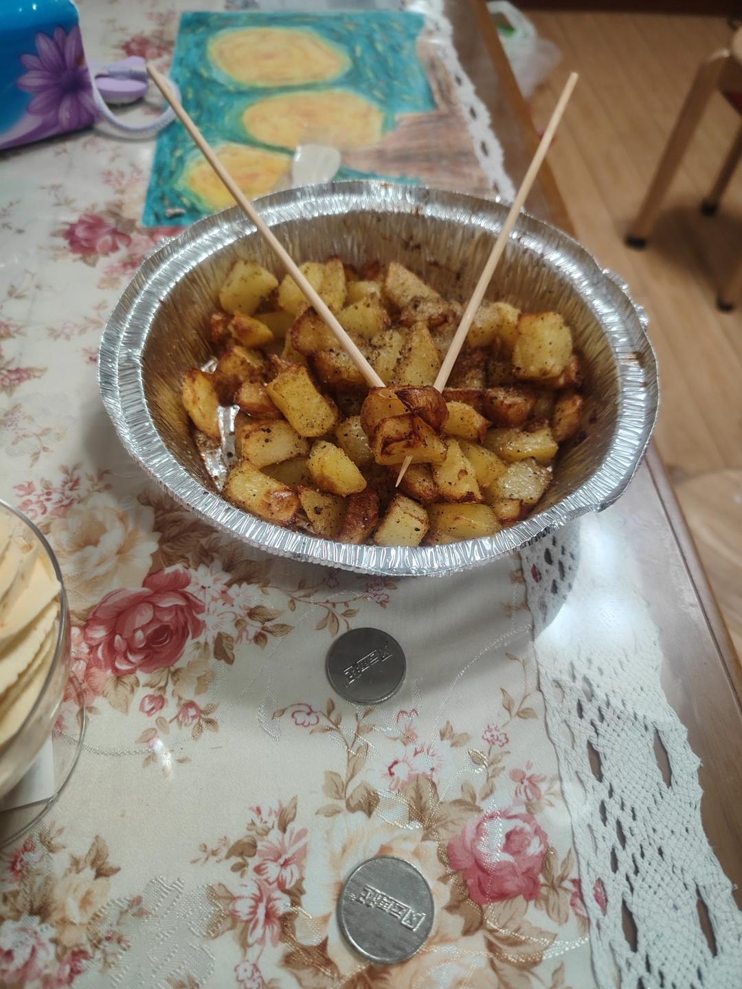 空气炸锅烤土豆块