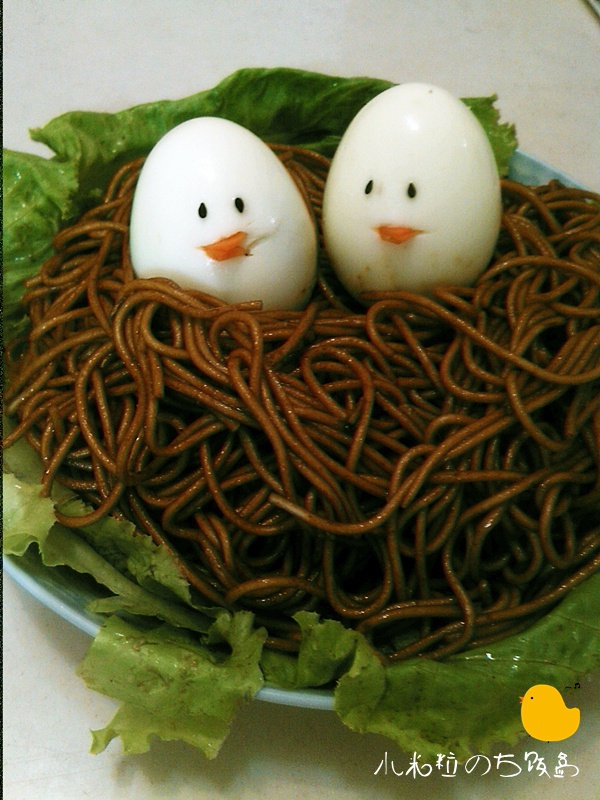 饥饿的小鸟面条