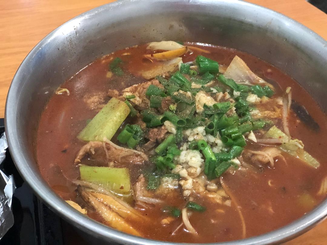 厨师长教你：“水煮肉片”的正宗做法，这味道真的很四川