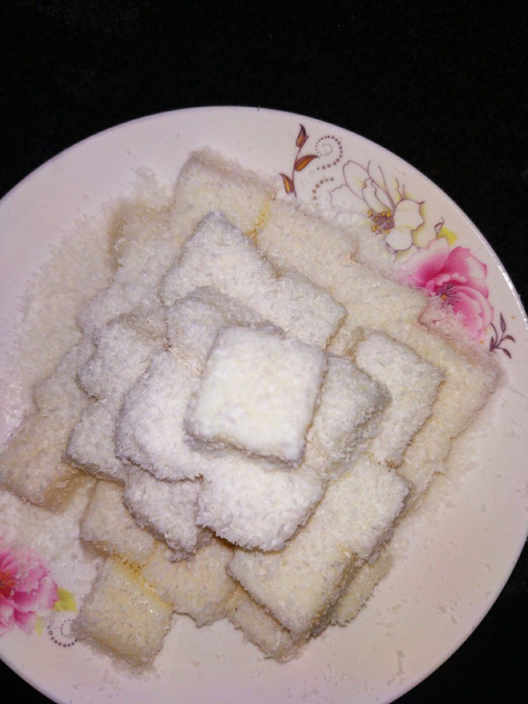 椰蓉牛奶小方